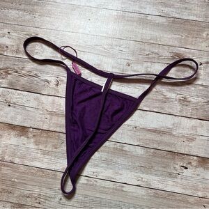 Avidlove g-string panties